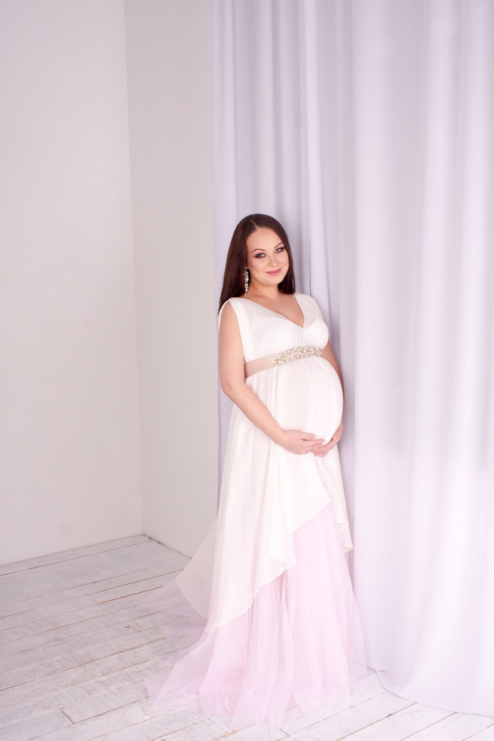 couture sur mesure Pays de Gex, robe soirée Lyon, robe grossesse Annecy, robe de maternité élégante