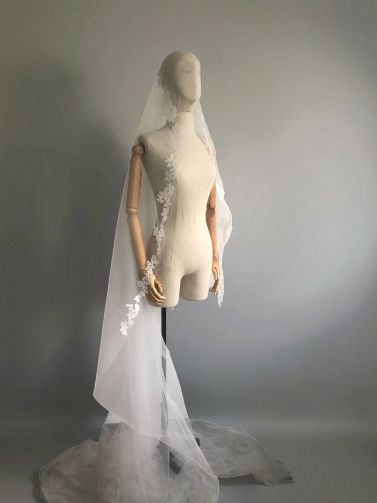 Voile de mariee en tulle leger #1228