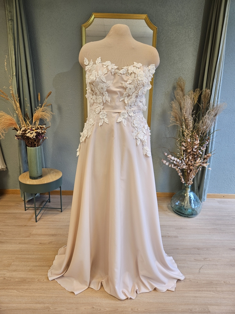 Robe longue avec corsage structure #1246